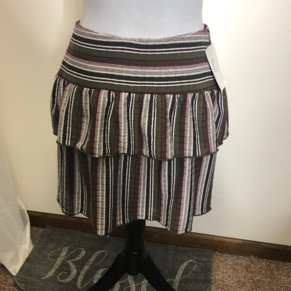 NWT Kokoon school girl style green and purple lined skirt size small​